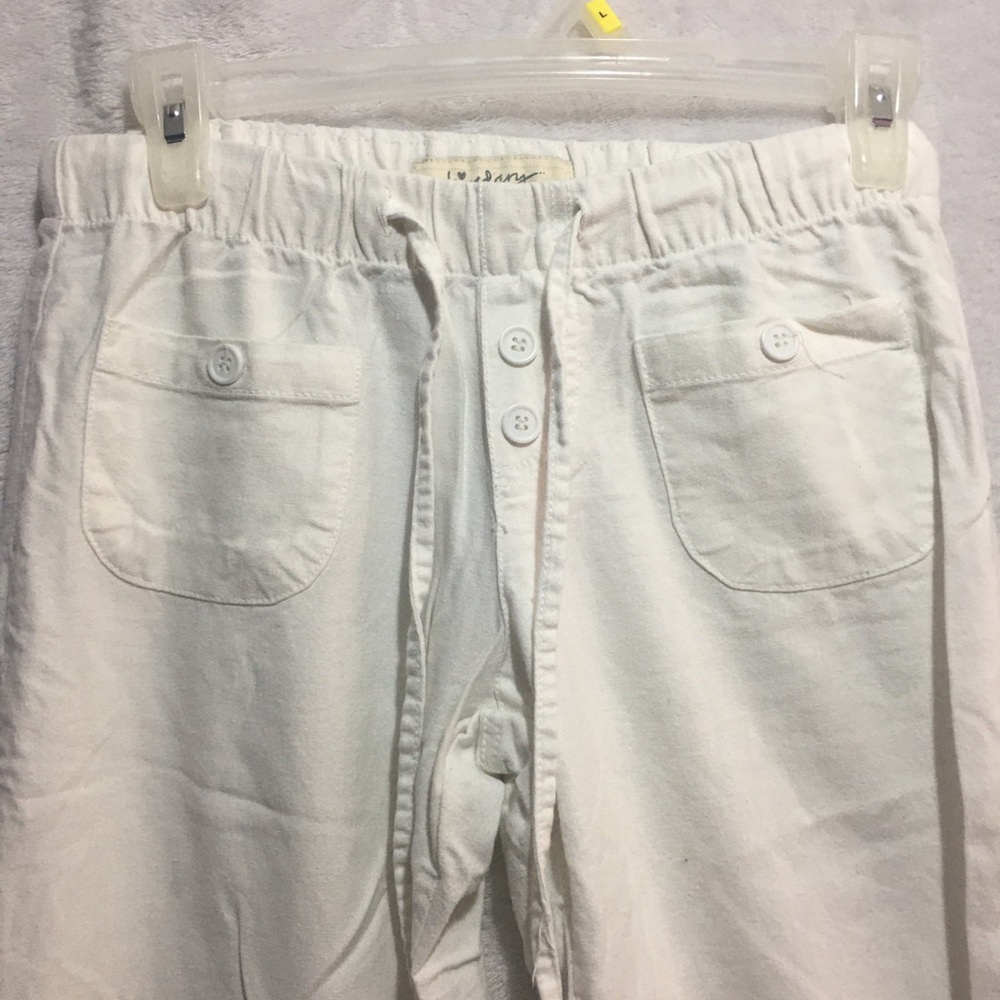 white wide leg pants